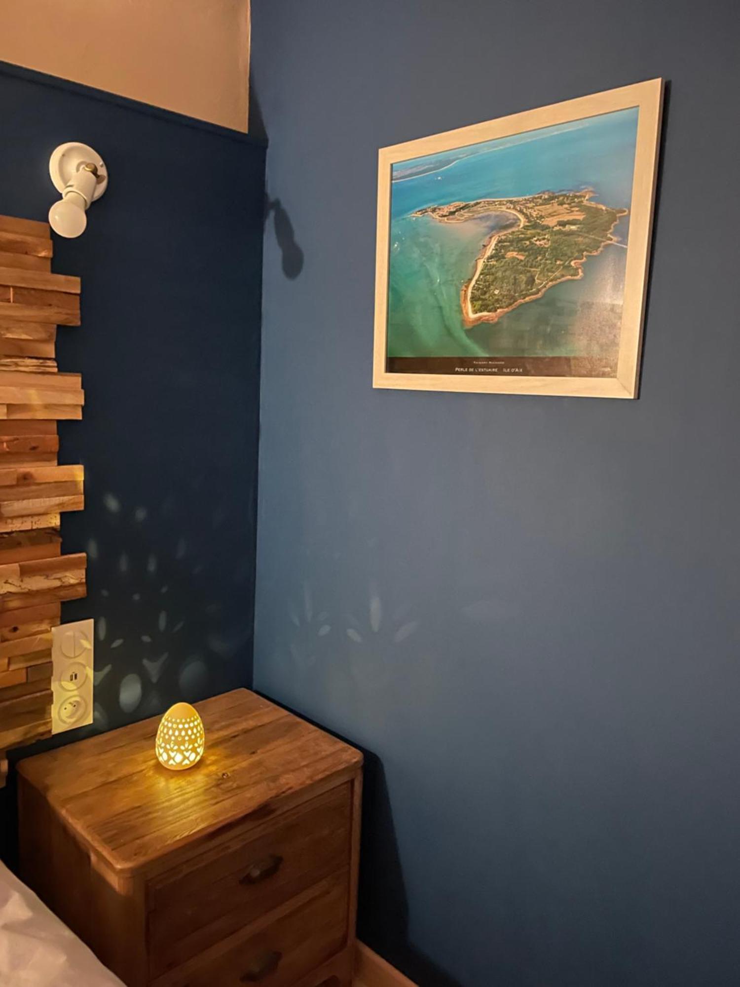 Les Pertuis Rochelais Acomodação com café da manhã Périgny Quarto foto